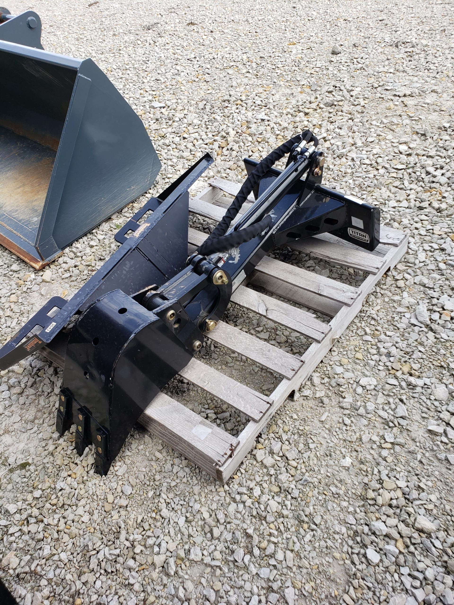 Backhoe Trenching Bucket attachment
