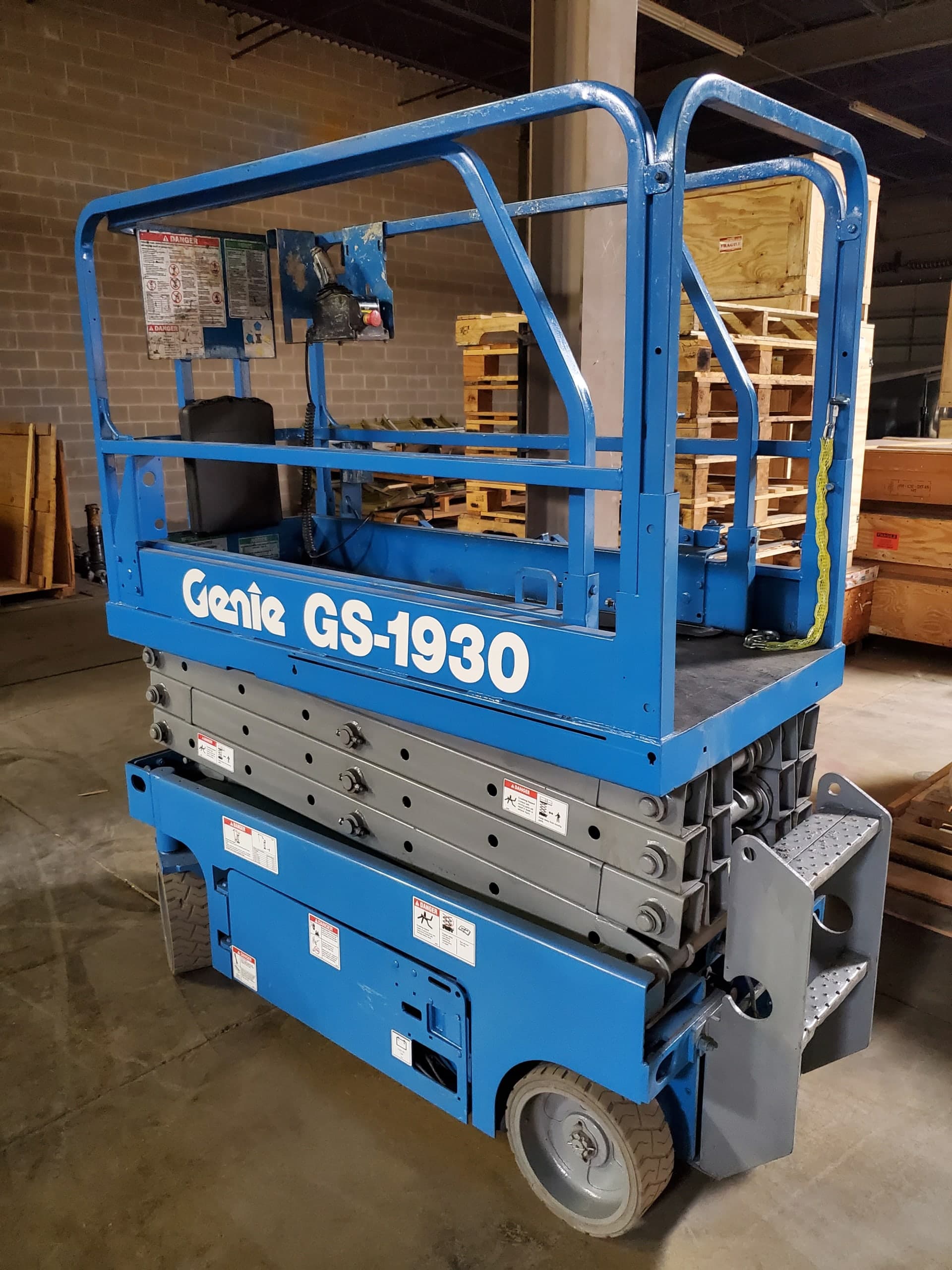 Electric Scissor Lift